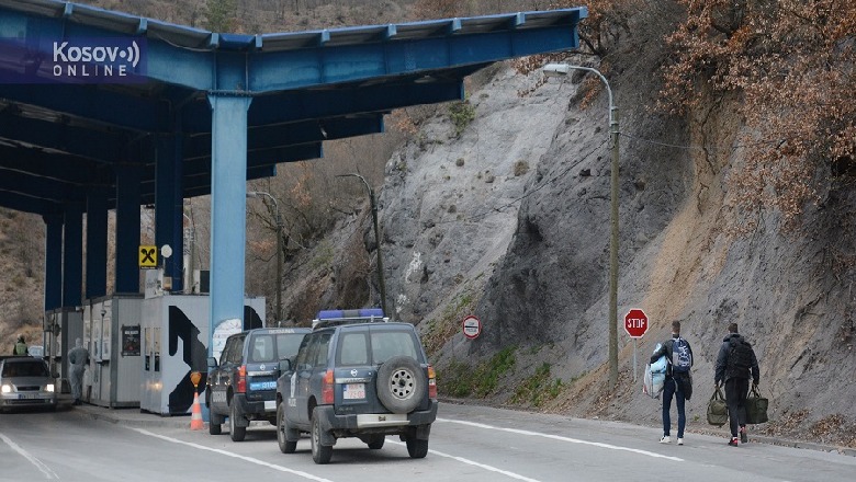 Kosovë/ U raportua për sulm me granata ndaj policëve dhe doganierëve në pikën kufitare Jarinjë, policia: Ishte plumb qorr, kemi nisur verifikimet! Ndërpritet përkohësisht qarkullimi Kosovë-Serbi