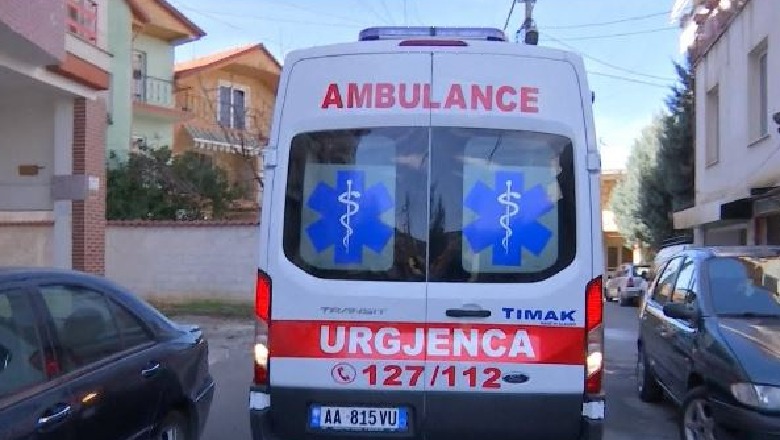 Tjetër tragjedi në Astir, 69-vjeçarja asfiksohet teksa flinte dhe ndërron jetë, gjendet nga e bija! Dyshohet se mori flakë dysheku që ngrohet me energji (EMRI)