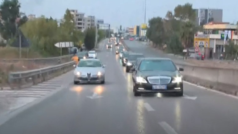 Eskorta e Foltores/ Berisha ‘Benz’ 111 mijë USD, Vokshi ‘Land Rover’ 47 mijë €, Noka 40 mijë €, Tritan Shehu 2 ‘BMW X5', Shkëlzeni 88 mijë €, Pollo-Paloka makina luksoze