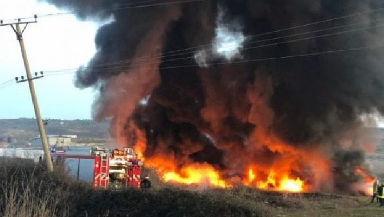 Delvinë/ Shpërthen pusi i naftës, përhapja e erës së rëndë të gazit alarmon banorët