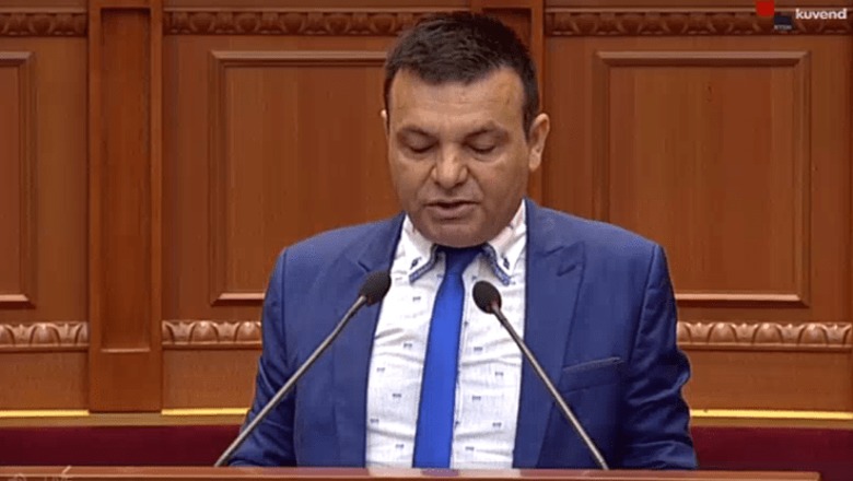 Apeli i GJKKO dënon me 800 mijë lekë gjobë ish-deputetin Artur Roshi, akuzohet për shpifje dhe fyerje! Çfarë bëri 2 vite më parë para banorëve