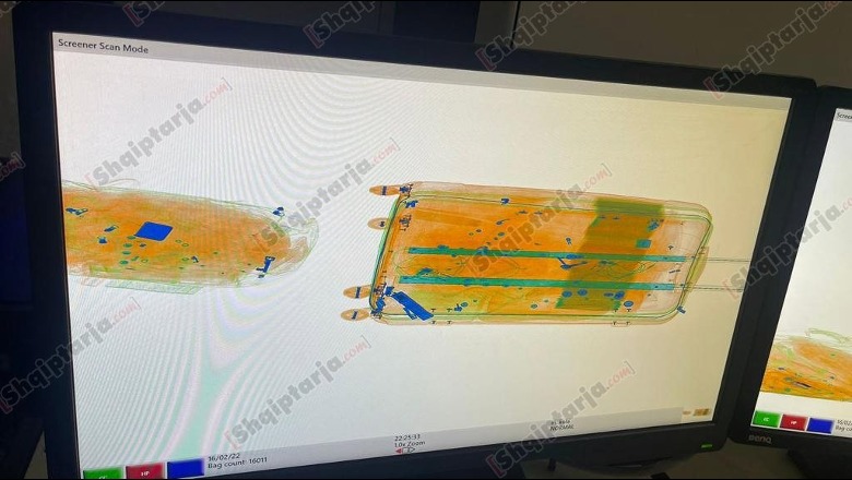 Foto ekskluzive/ Si zbuloi skaneri 1.2 milionë euro false të mbështjella me peshqir në valixhen e kamerunasit! Një ditë më parë gjykata e la në burg