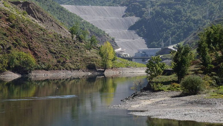 Energjia, të kamurit dhe mbrojtja me çdo kusht e qytetarit