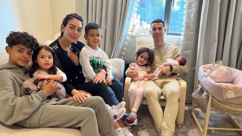 FOTO/ Cristiano dhe Georgina prezantojnë vajzën e sapolindur, publikojnë foton familjare