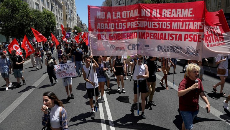 Madridi ‘ngrihet në këmbë’ kundër samitit të NATO-s: Nuk ishte zgjidhja për luftën në Ukrainë