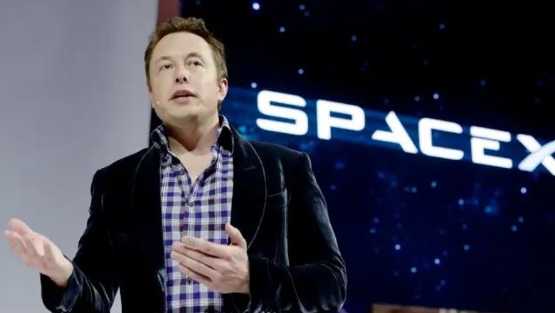 Elon Musk paralajmëron të ndalojë financimin e internetit të 'Starlink' në Ukrainë, ushtria e Kievit e ka jetike në luftë