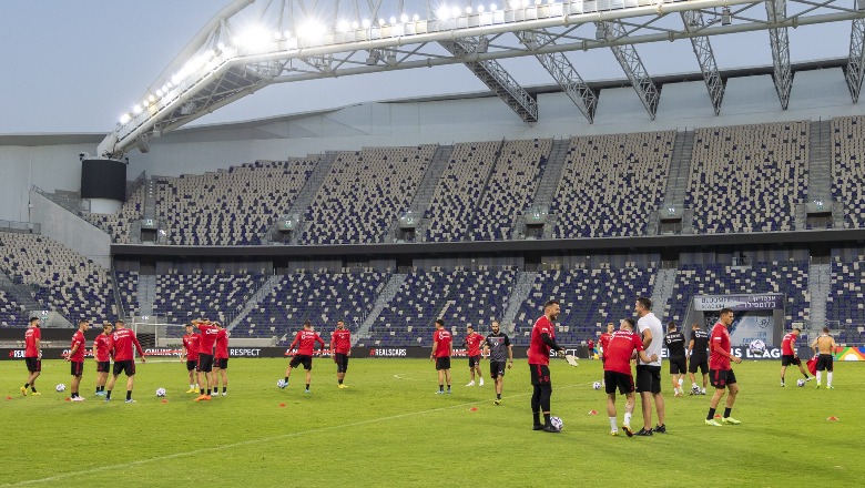 Çuditë në miqësoren me Arabainë Saudite, ndeshja e kombëtares në terr! Asnjë kamer në stadium