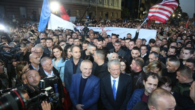 Mero Baze: Pse u përgjysmua protesta e Korrikut? 