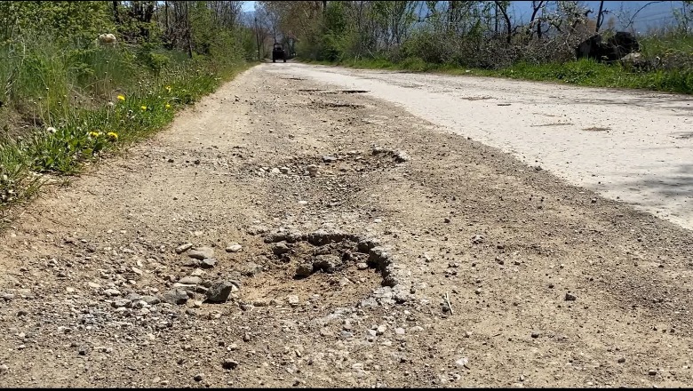 30 vite pa investime, fshati Dërsnik në Korçë si në mesjetë! Banorët: Nuk kemi as mjek, shkojmë në qytet kur sëmuremi