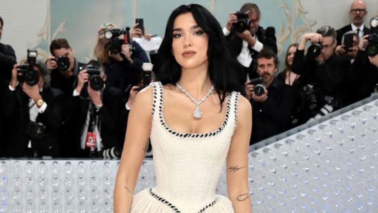 Historia pas gjerdanit me diamant 100 karatësh që kishte Dua Lipa në Met Gala, vetëm 4 gra në të gjithë botën e përdorën më parë