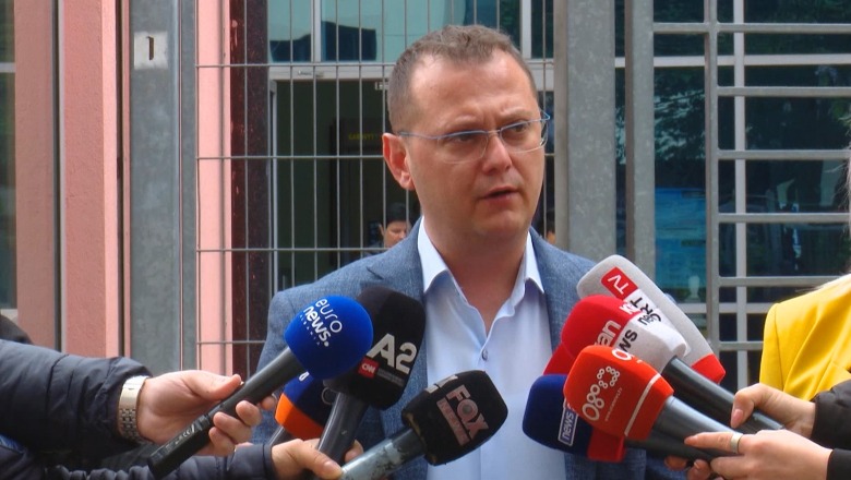 Kandidati i çiftit Berisha-Meta kallëzim në SPAK për 'rivalin' e tij në Bashkinë Vorë: Ka abuzuar me tenderin e pastrimit, zhvati 2.3 mln euro