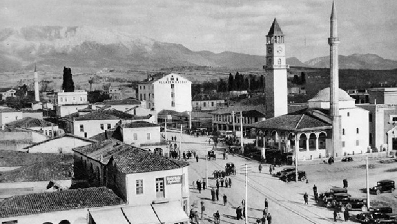 Nostalgjikë politikë të Tiranës së vjetër (replikë me një ‘tiranas’ të dëshpëruar…)