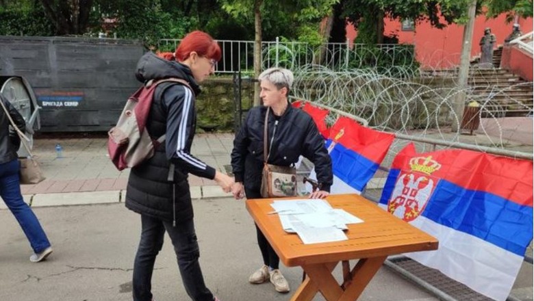 Ministri i Brendshëm i Kosovës: Serbët në veri po kërcënohen për të marrë pjesë në protesta