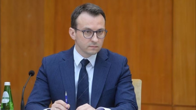 Petkoviç: Vendimi për lirimin e policëve të Kosovës është gjyqësor, jo politik! Do të luftojmë për lirimin e të arrestuarve serb në Kosovë