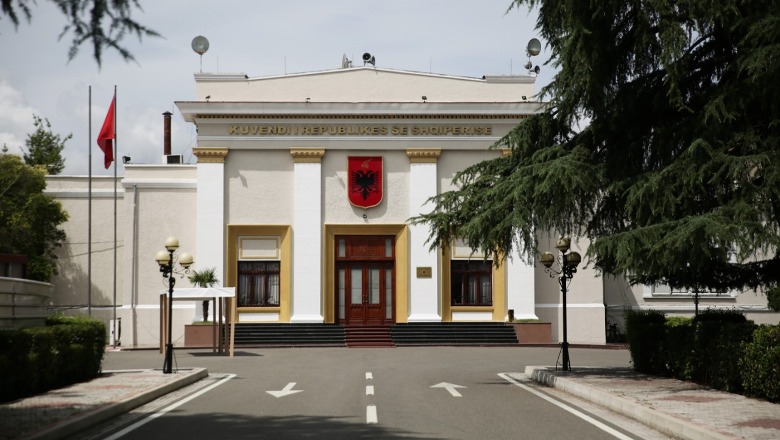 Në pritje të arrestimit të Salianjit/ Përplasja e re mazhorancë-opozitë për Këshillin e Mandateve, 2 mënyrat si do veprohet! Tabaku shtyn mbledhjen e Integrimit