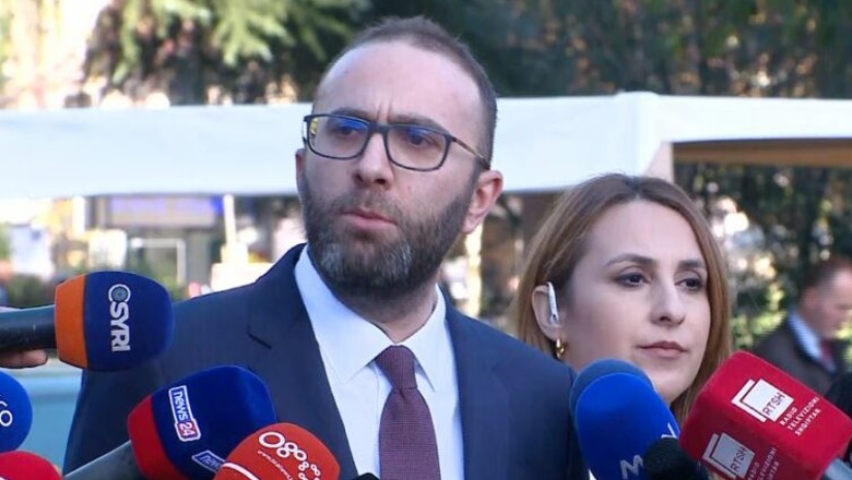 Ylli Pata: Gaz Bardhi që bën si trim me presidentin: Argumentet ku Begaj zbatoi Kushtetutën?