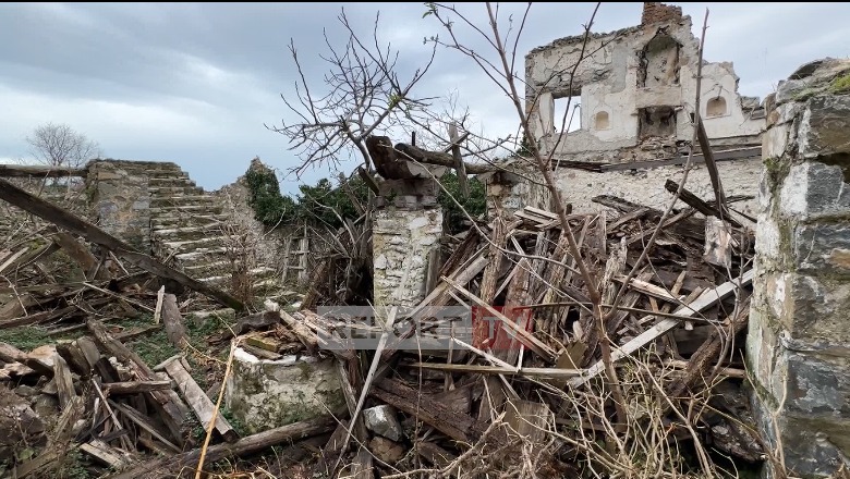 Shembet shtëpia 300 vjeçare e Zekajve, një monument më pak në Lezhë! Zefi: Ministria e Kulturës nuk dha fonde për restaurim