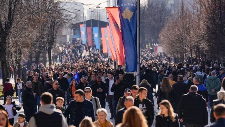 Lanë Gjermaninë e Finlandën: Dy të rinj rrëfejnë përse u kthyen në Kosovë