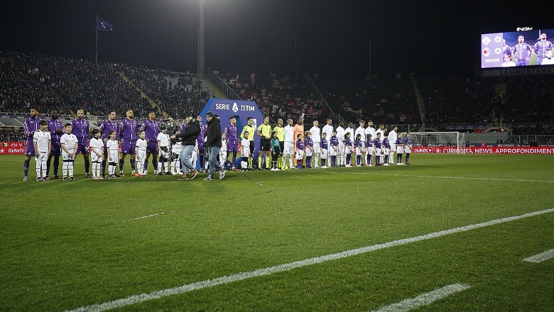 Nuk ia del prej 2 vitesh, Milan sonte për të thyer Fiorentinën! Vjolët luajnë pas vdekjes së Barones! Strakosha synon të ndalë United