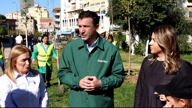 Mbjellje pemësh te ish-Tregu Elektrik, Veliaj: Njerëzit janë të ndarë në ata që punojnë dhe ata që komentojnë punët! Ata që nuk bëjnë punë, historia i harron