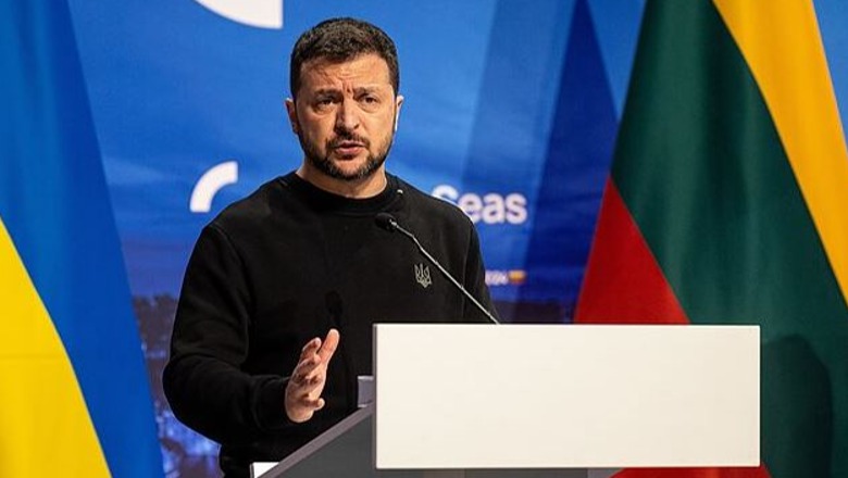 Zelensky në Ditën e Pavarësisë: Lufta i është kthyer në shtëpi Rusisë! Kievi shkëmben të burgosur me Moskën