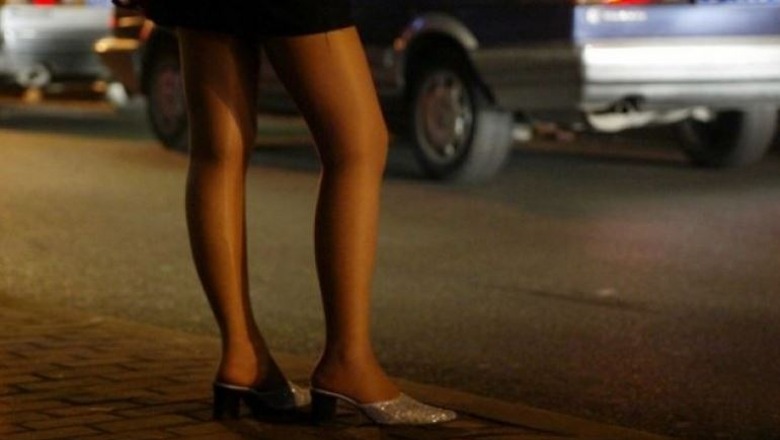 Zbulohet 'baza' e prostitucionit në Durrës, arrestohen 2 vajza 25-vjeçare! Në kërkim 3 të tjerë