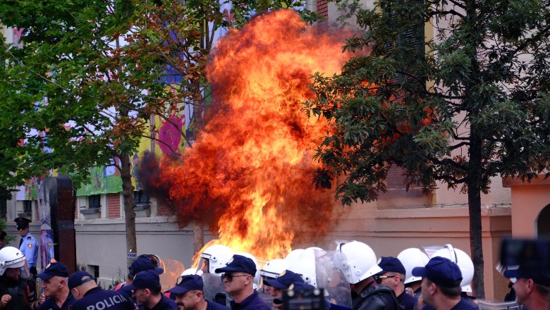 Opozita dhe parimi 'Nga protesta vijmë, në protestë shkojmë'