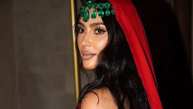 Kim Kardashian shkëlqen në dasmën e çiftit më të pasur në Indi