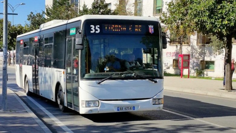 S’ka rritje të çmimit të biletës, transporti urban në Tiranë drejt subvencionit 12 lekë për biletë për shtimin e kostove