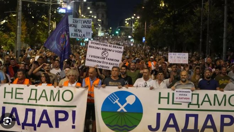 Çfarë fshihet pas protestave për litiumin në Serbi: Të nxitura nga mjedisi apo të motivuara politikisht? Serbia sheh dorën e Perëndimit