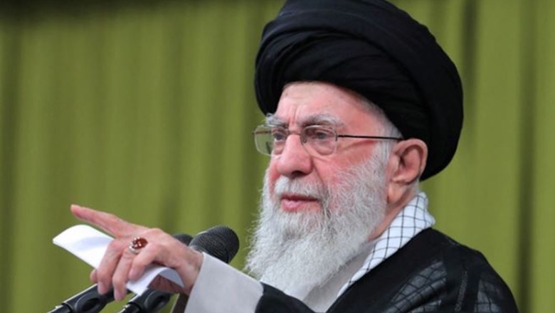 Bombardimet e Izraelit/ Reagon lideri suprem i Iranit, Ali Khamenei: Vrasja e anëtarëve të Hezbollahut, nuk do ta mposhtë atë!