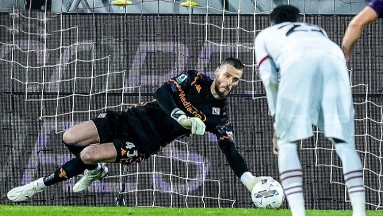 Milani humbet dy penallti, De Gea hero! Fiorentina fiton 2-1 kundër kuqezinjve