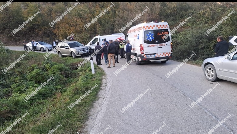 Gjirokastër/ Aksidenti i makinës me 500 mijë euro të Nazerit, bllokohet qarkullimi! Një furgon tjetër vjen për të marrë më shumë se 10 thasë me para