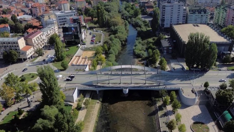 Kosova kundër zgjidhjeve me Serbinë që prekin territoret