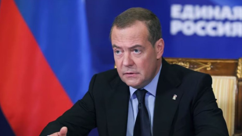 Medvedev kërcënon zyrtarët e NATO-s, pas vrasjes së gjeneralit rus